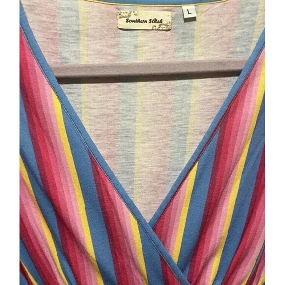 Southern Stitch Fit and Flare Tiered Dress Size Large Rainbow Striped Pride - Picture 3 of 4